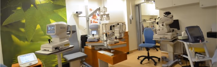 Prețuri consultații şi investigații oftalmologice